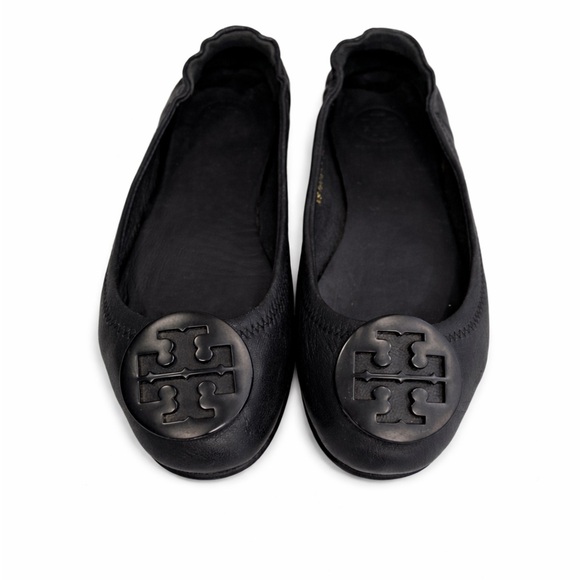 Tory Burch Shoes - Tory Burch Reva Ballet Flats Black Leather Logo Medallion Size 36
